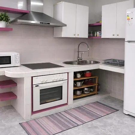 Cozy Garden Apartment Las Galletas