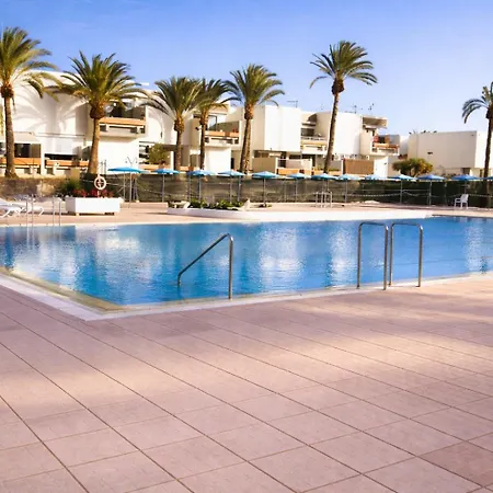 Cozy Garden Apartment Las Galletas