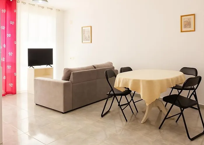 Cozy Garden Apartment Las Galletas * 阿罗纳